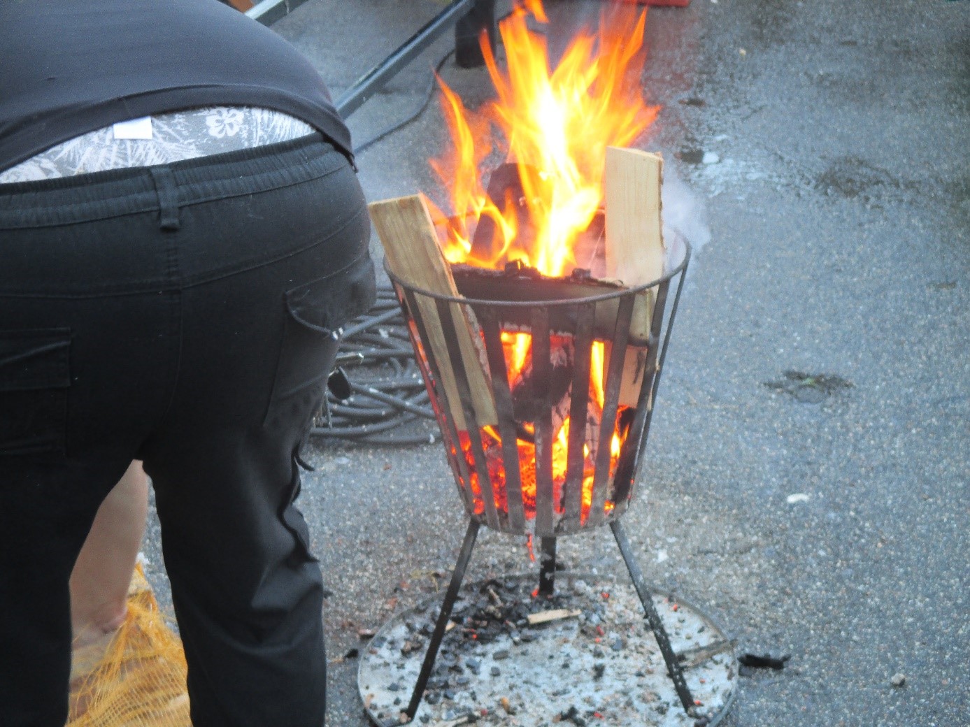 eld i baken eld i baken